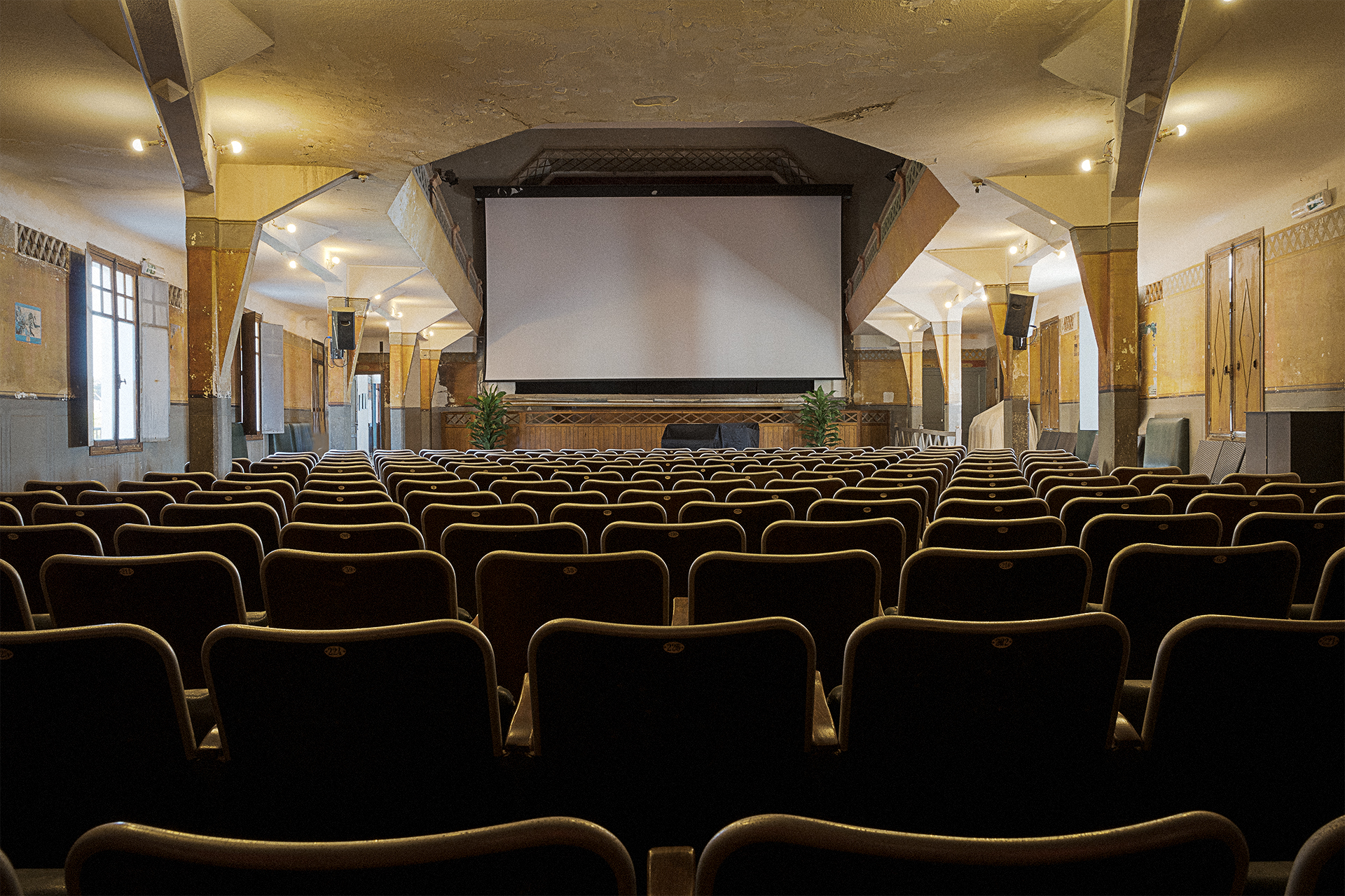 Photographie d'hôtel, la salle de cinéma de l'hôtel le belvédère à Cerbère